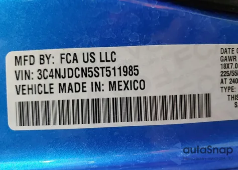 2025 Jeep Compass Limited 4X4 z USA, uszkodzony, nr VIN 3C4NJDCN5ST511985